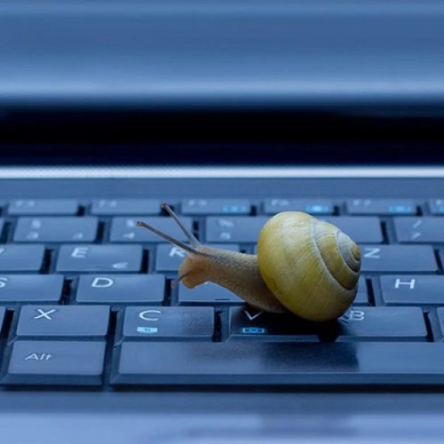 علت کم شدن سرعت لپ تاپ علت کم شدن سرعت لپ تاپ